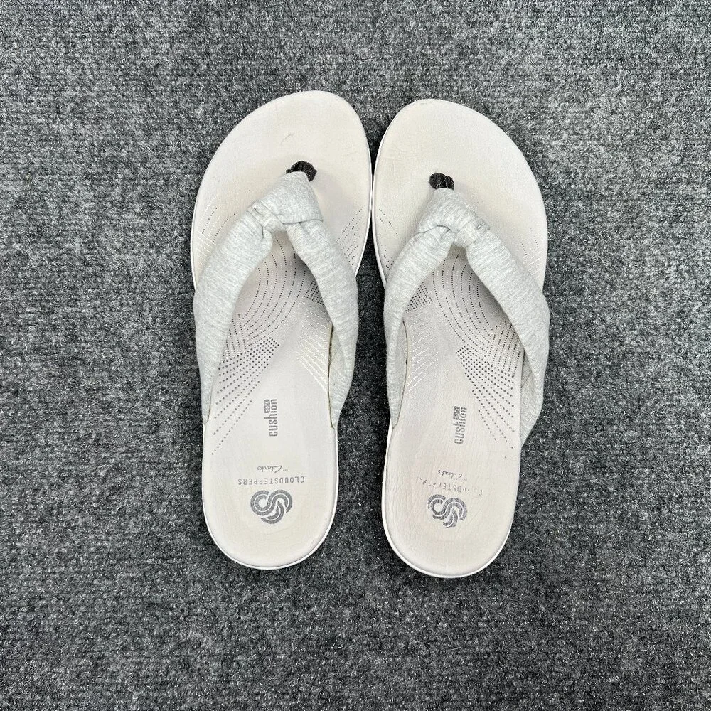Clarks Cloudsteppers Sandals Women's 8 Grey Comfort Casual Toe Post‎ Flip Flops